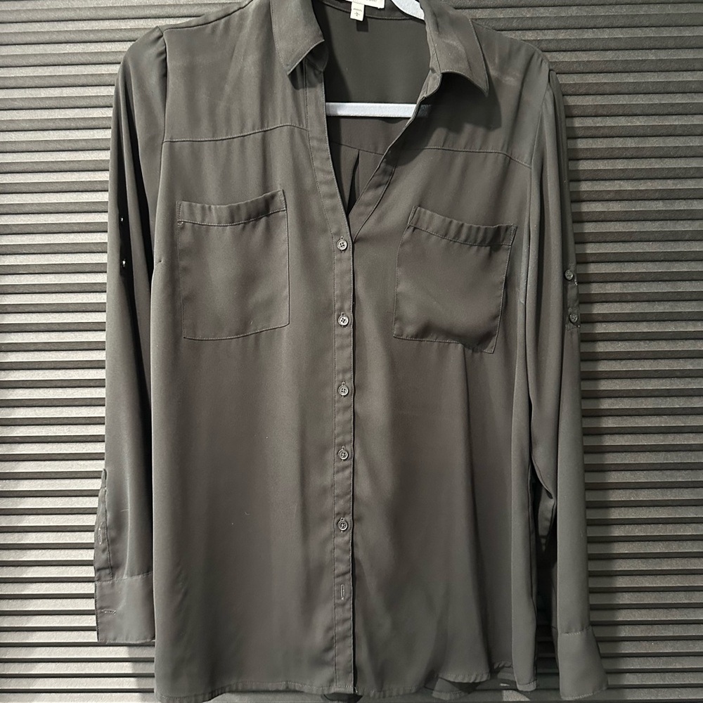 Express Portofino Black Button-Up Blouse